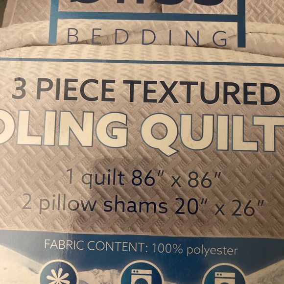Bliss Cooling Quilt Set - White Queen New - Picture 7 of 9